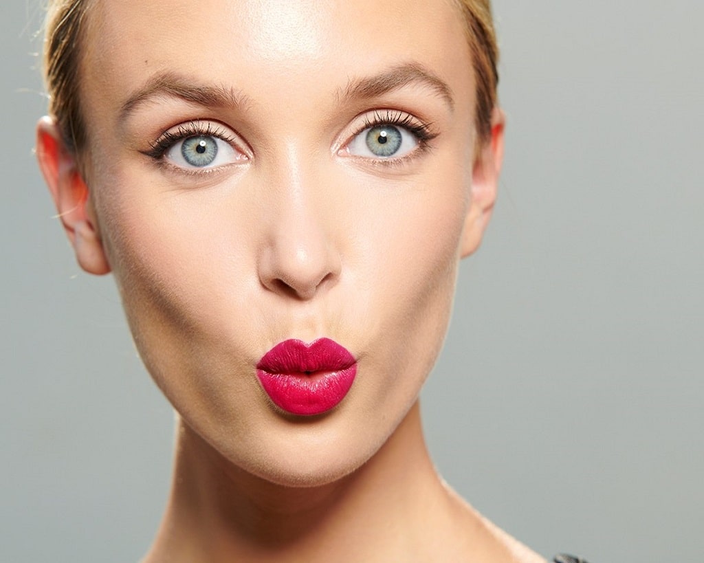 © IsaDora Perfect Lip Look - Ton-in-Ton mit Lipliner und Moisture Lipstick