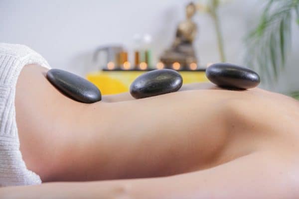 Von Physiotherapie bis Ayurveda-Massage - neue Medizin-Check-Angebote im Wellness-Hotel